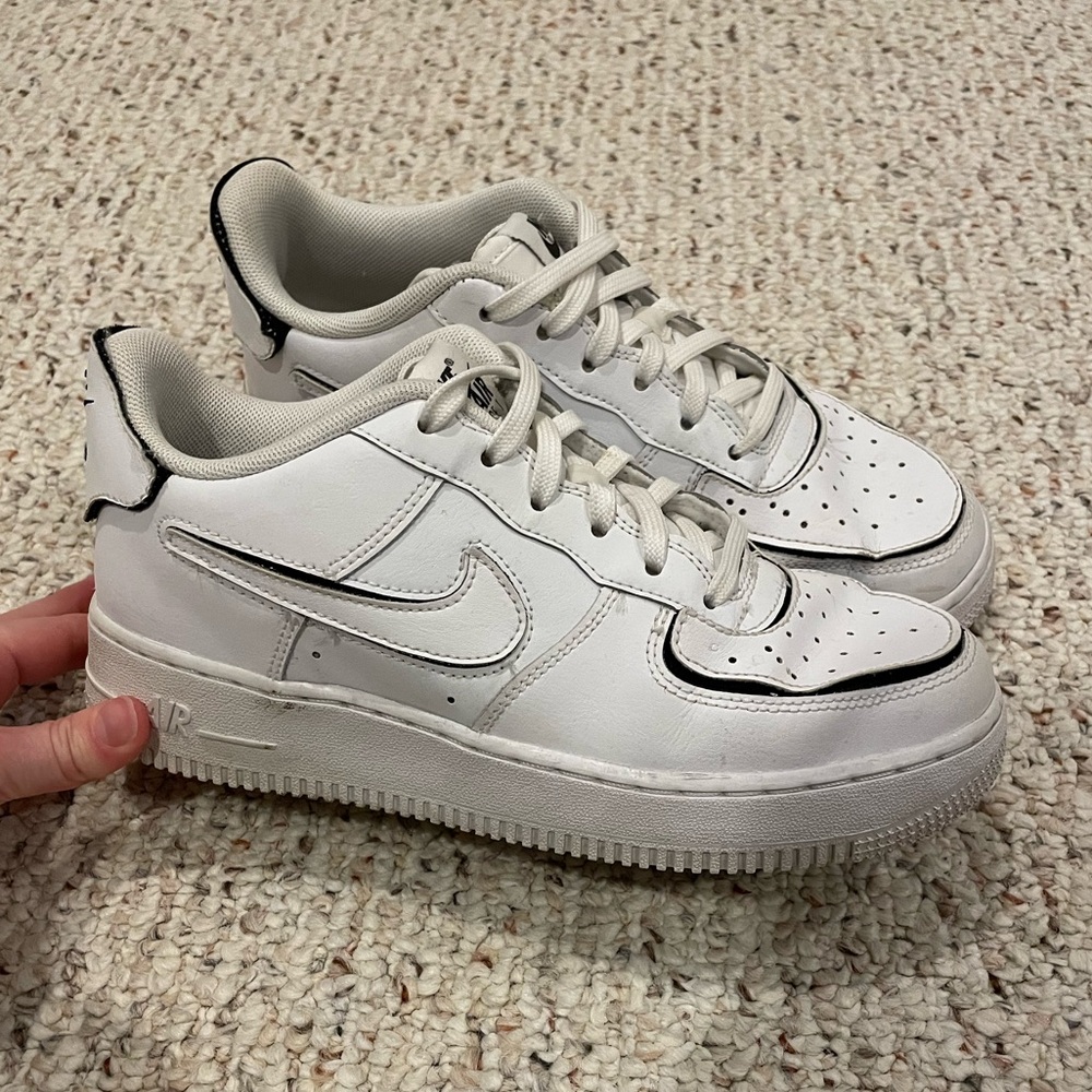B/W Air Forces - image 2